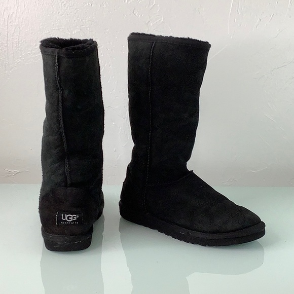 UGG Classic tall black leather boot size 7 EUC - Picture 5 of 15